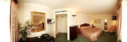 Hotel Mercer Enniskerry Exterior foto